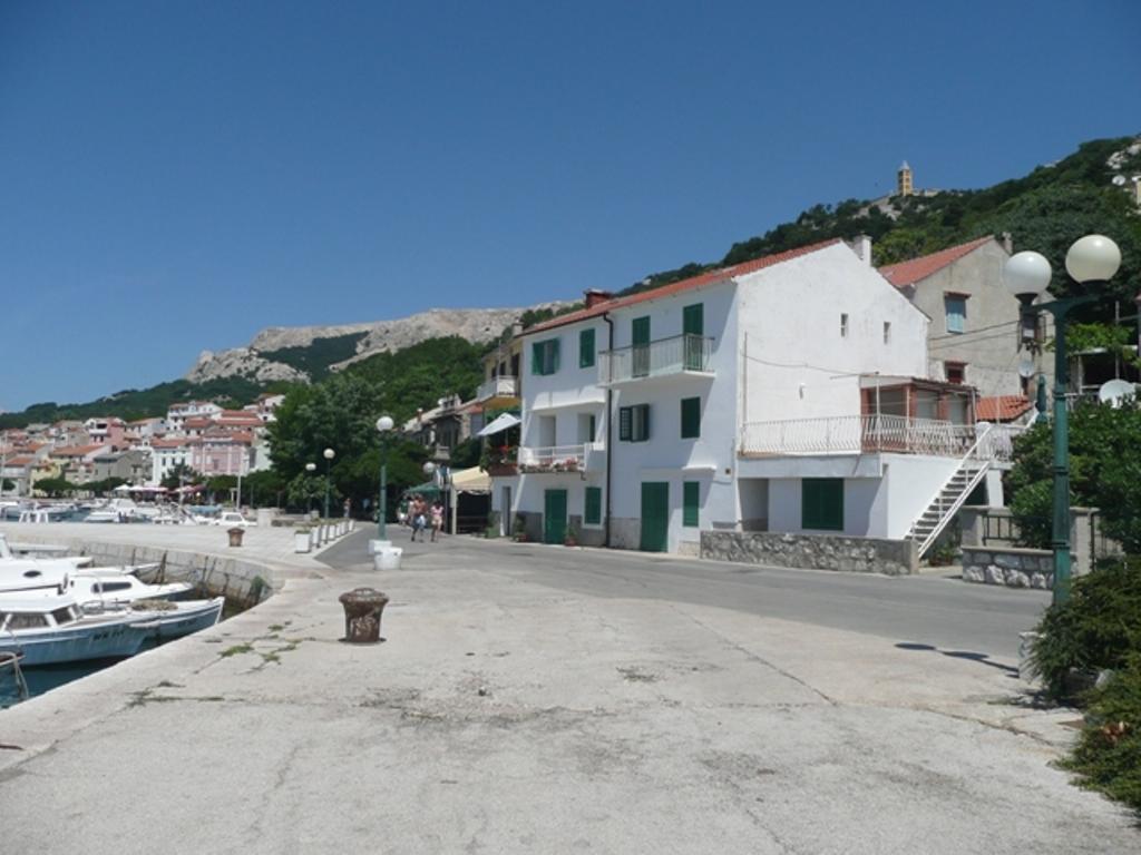 Apartment Mira Baška Exteriör bild